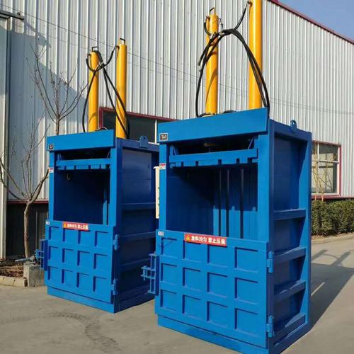 Applications of vertical strapping machines